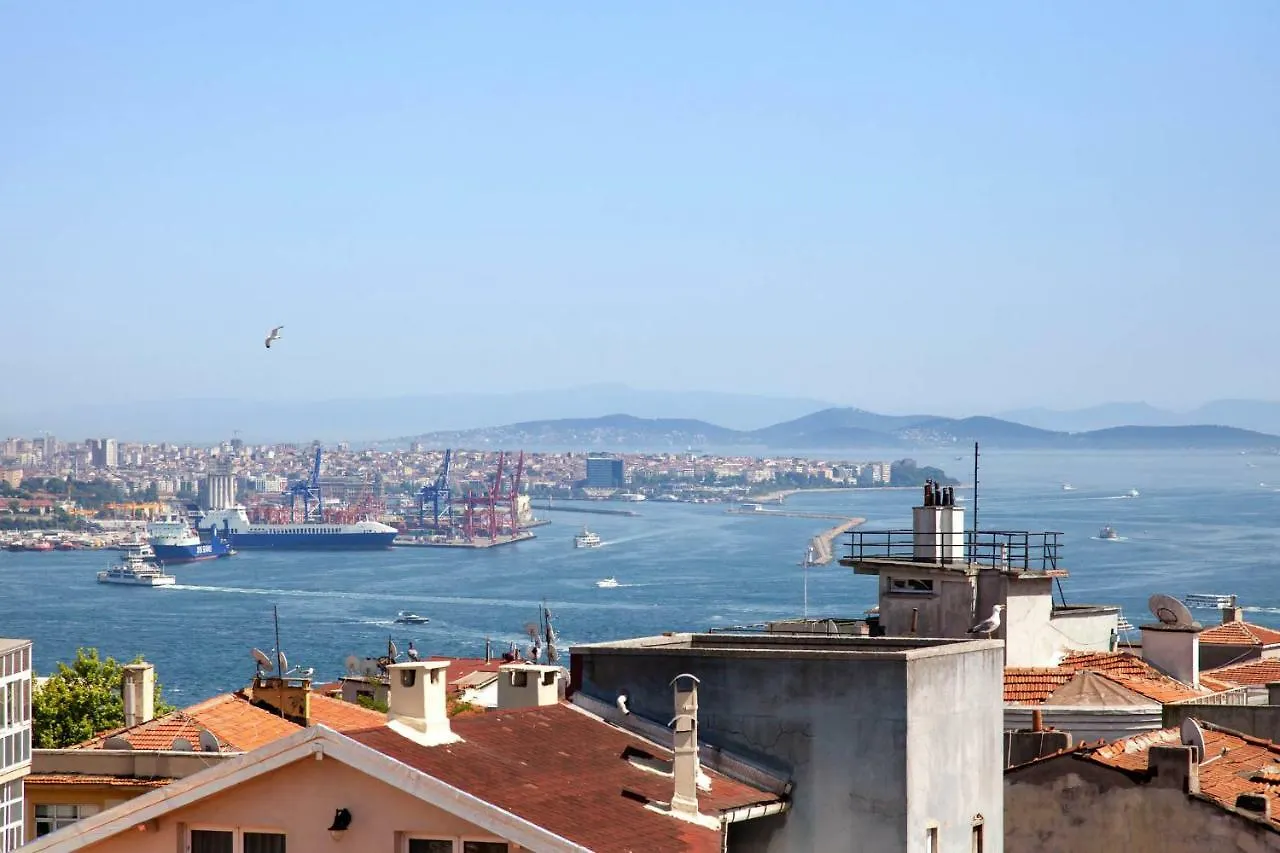 Ev - 3Bed In Cihangir With Stunning View Lägenhet Istanbul Turkiet
