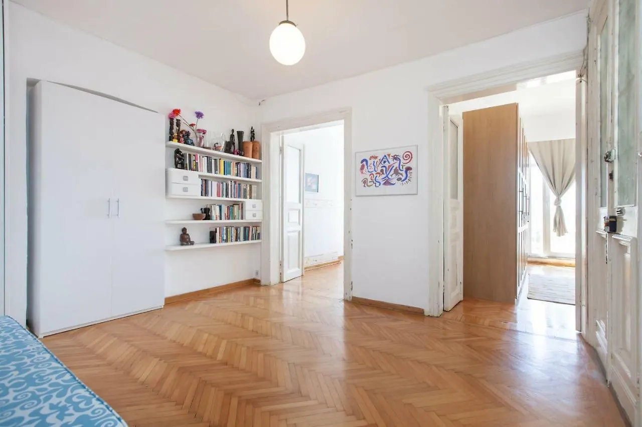 Ev - 3Bed In Cihangir With Stunning View Lägenhet Istanbul