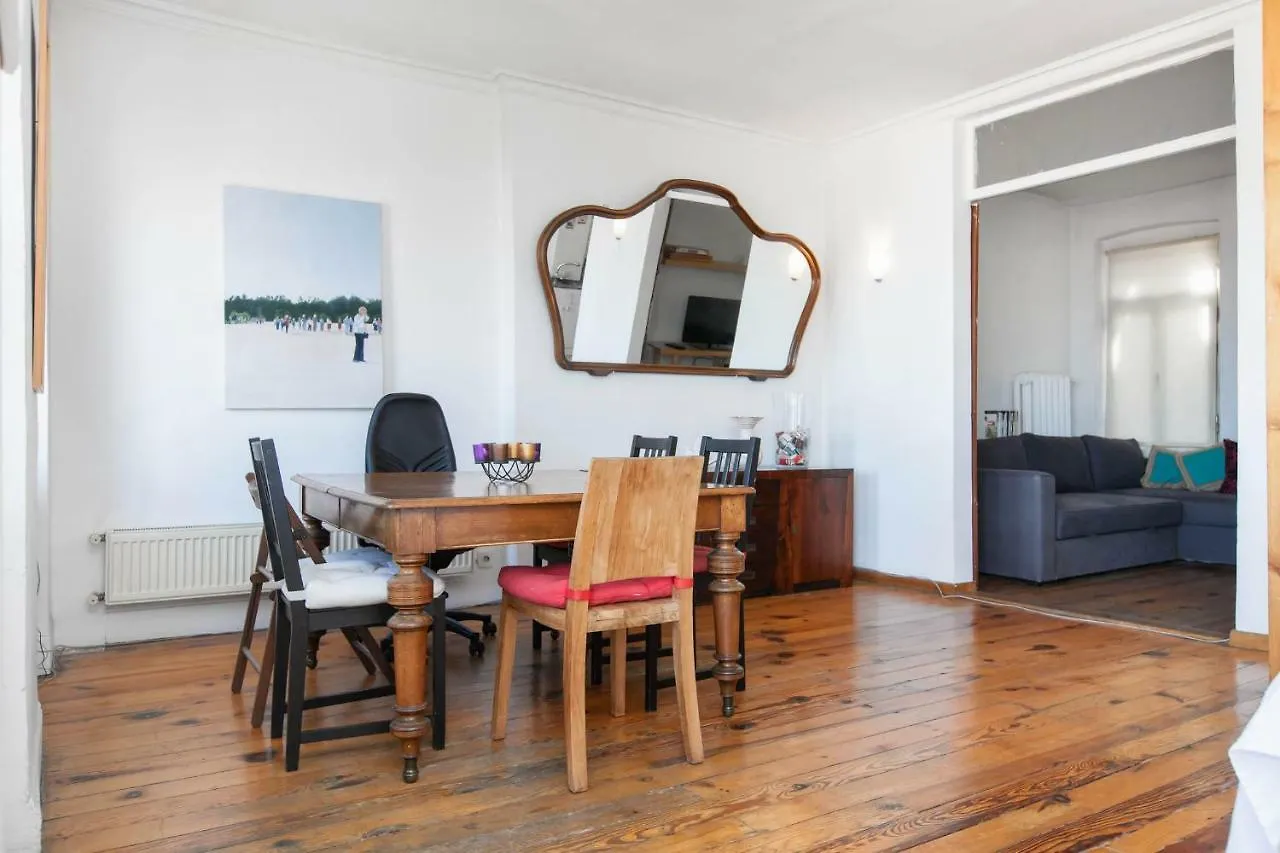 Ev - 3Bed In Cihangir With Stunning View Lägenhet Istanbul